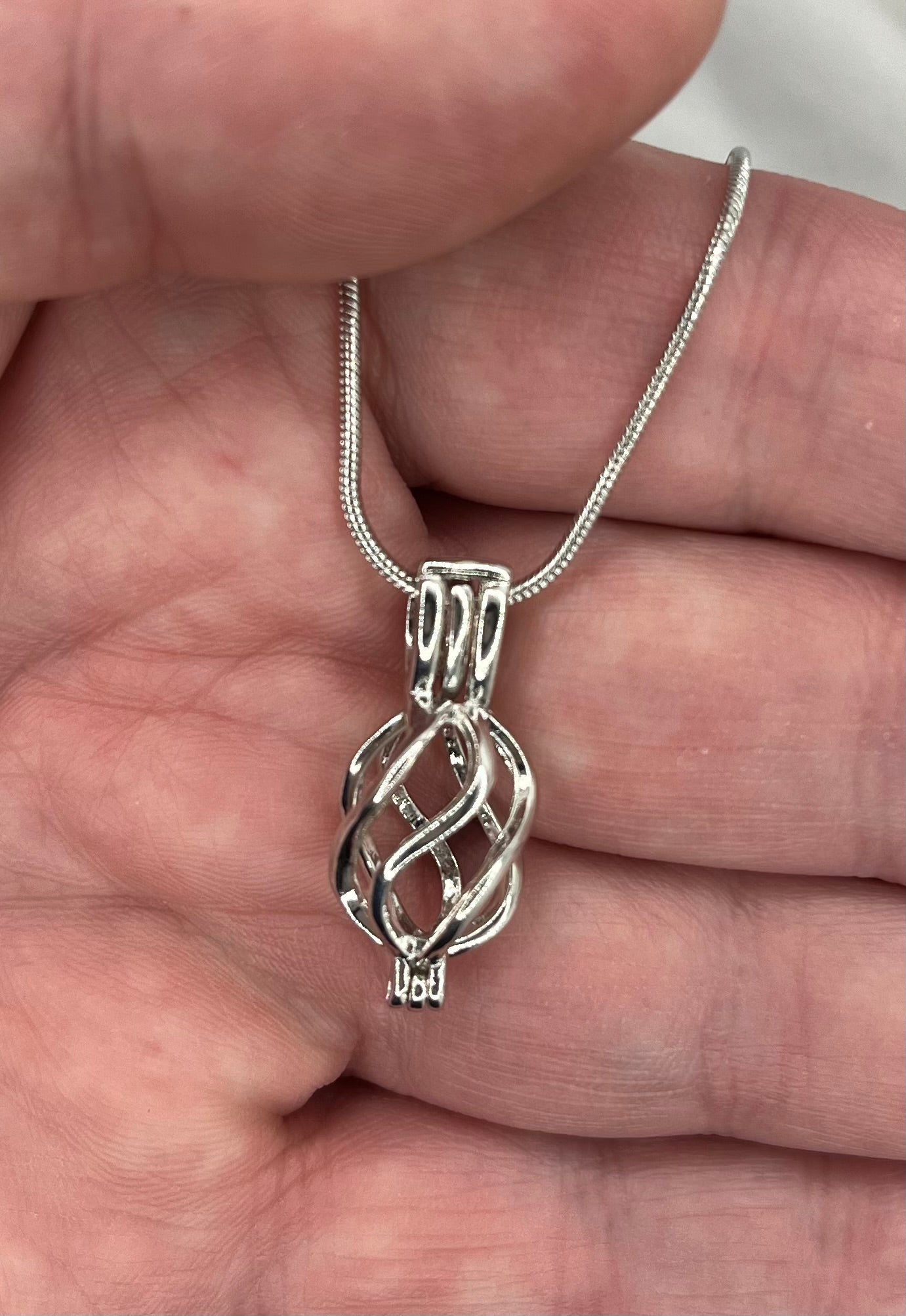 Snake Chain with Swirl Cage